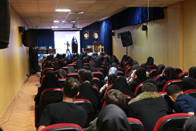 برگزاری آیین استقبال از دانشجویان نوورود دانشکده علوم ارتباطات