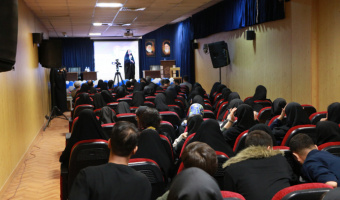 برگزاری آیین استقبال از دانشجویان نوورود دانشکده علوم ارتباطات