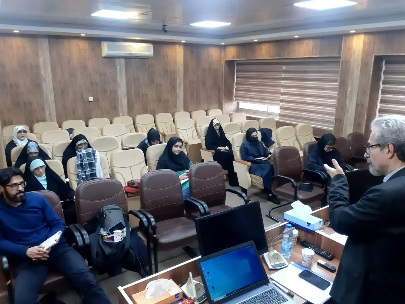 برگزاری کارگاه تخصصی «تحلیل نشانه‌شناسی در رسانه‌ها»